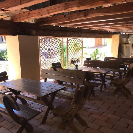 Zamecek Zdiky - Zamecky Apartman Bujanov Bagian luar foto